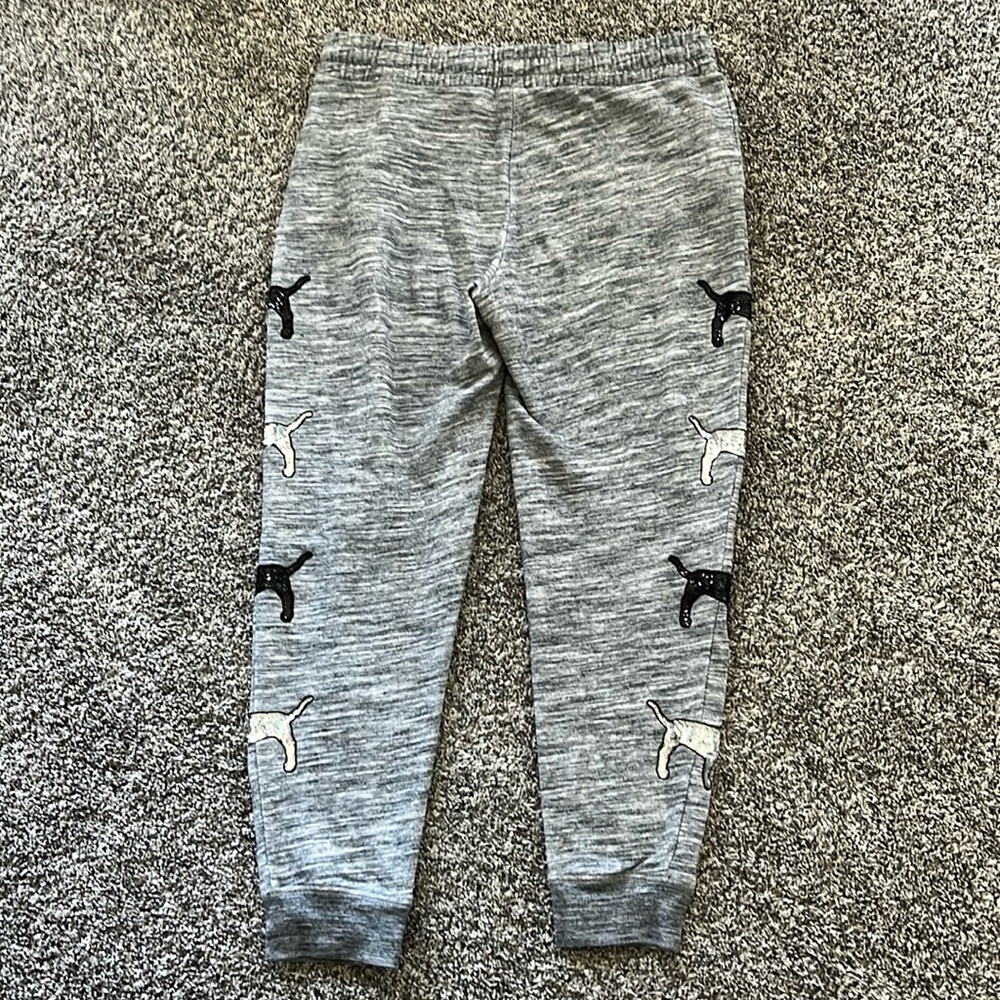 PINK vs joggers